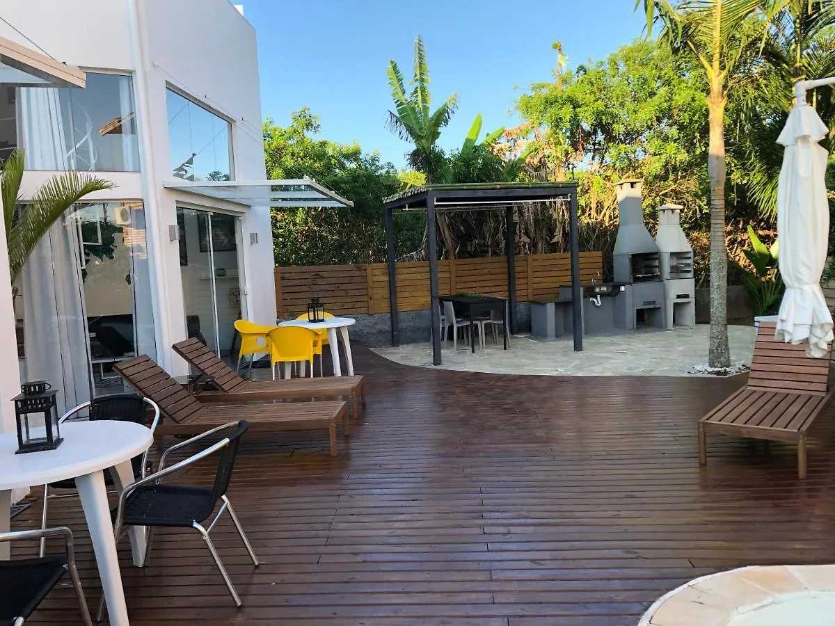Casa de Férias Stylish Beach House With Pool Florianópolis